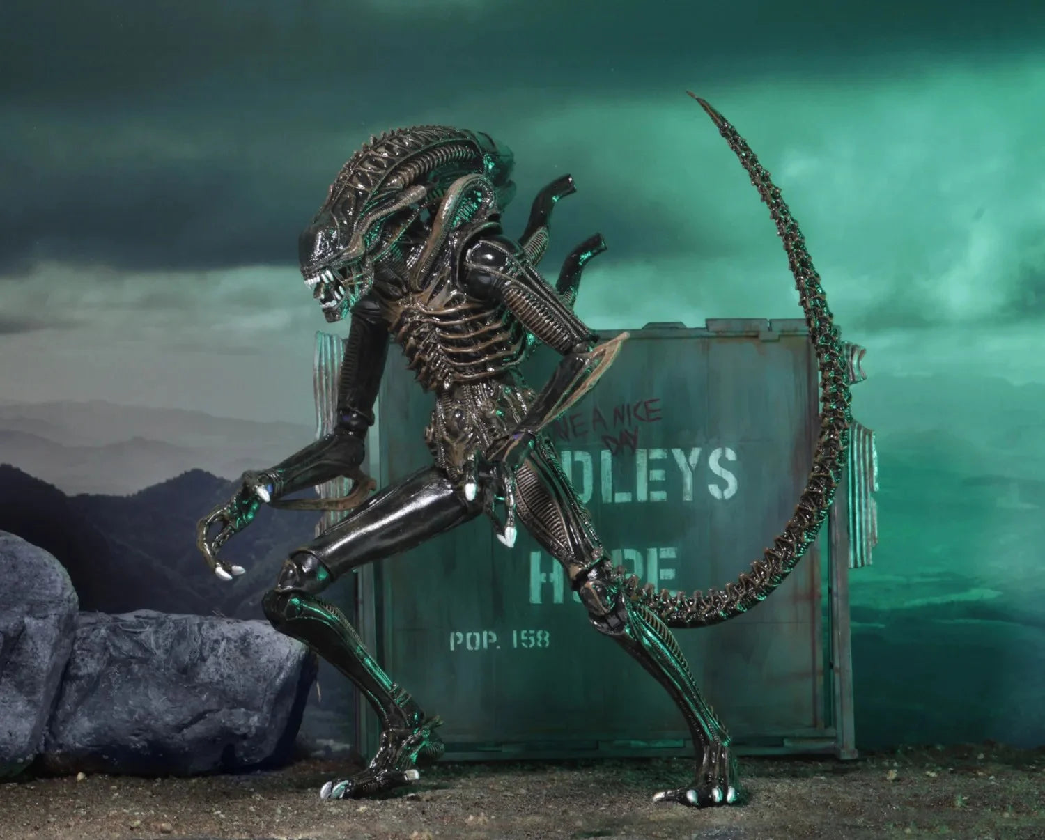 ALIENS - Warrior Alien Brown - Figure Ultimate 23cm