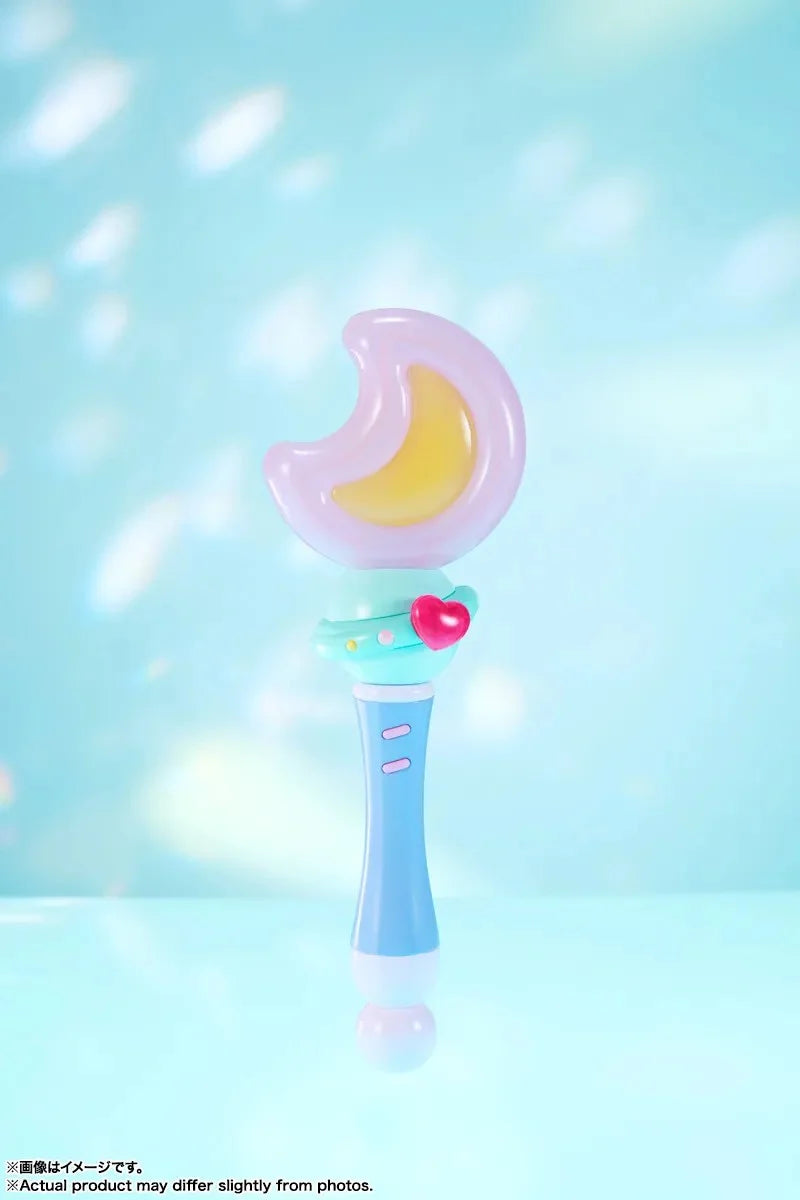 MAGICAL SISTERS - Lilly Moontoneoneon - Replica Proplica 25cm