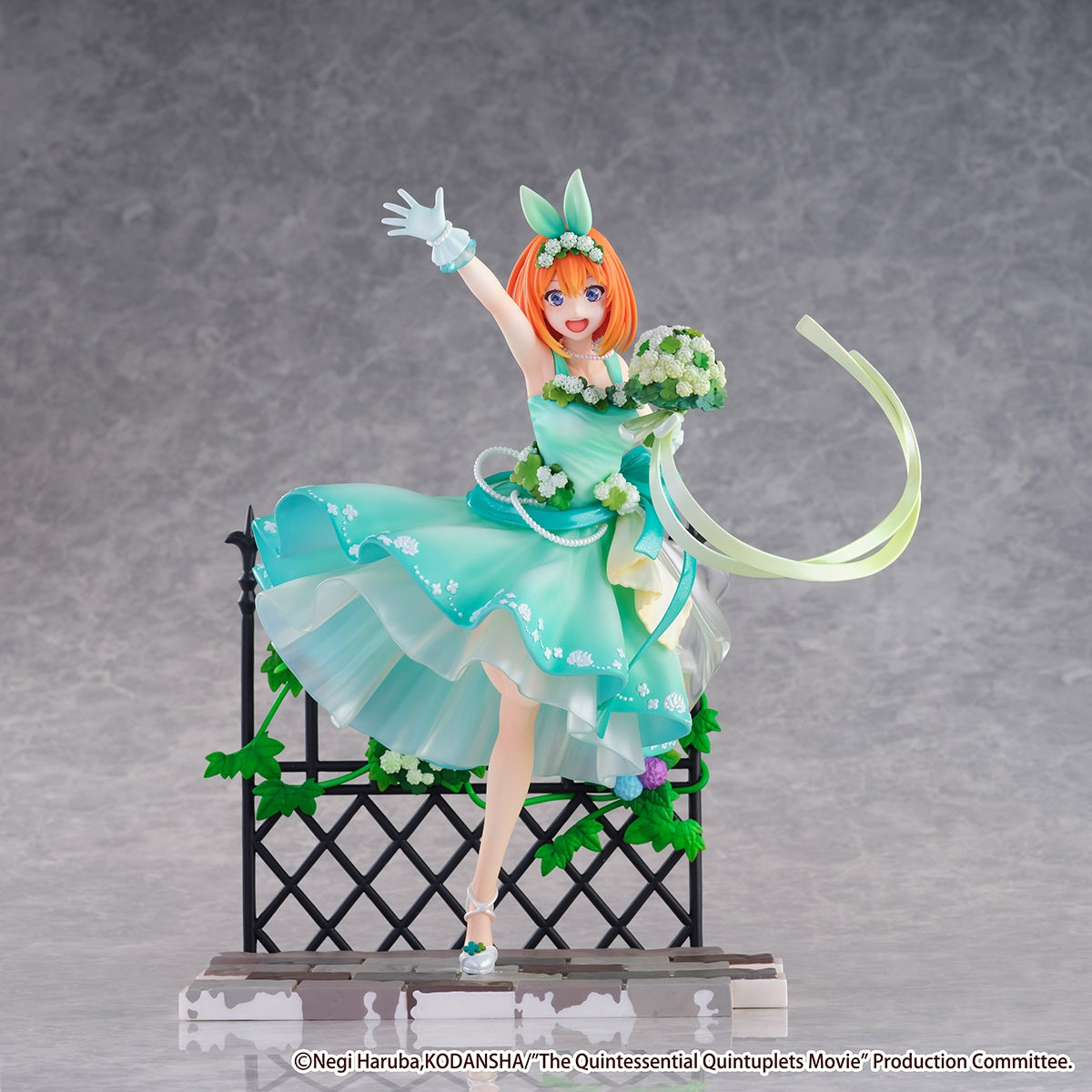 QUINTESSENTIAL QUINTUPLETS - Yotsuba -Shibuya Scramble Figure 1/7 26cm