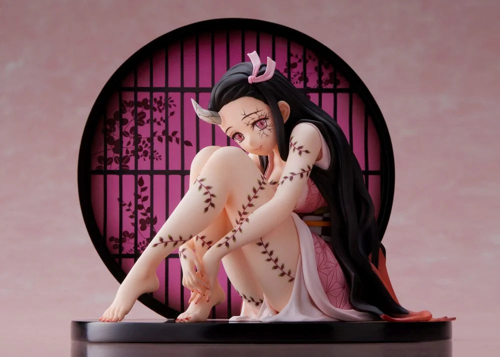 DEMON SLAYER - Nezuko " Demon Form Advancing " - Statue 12cm