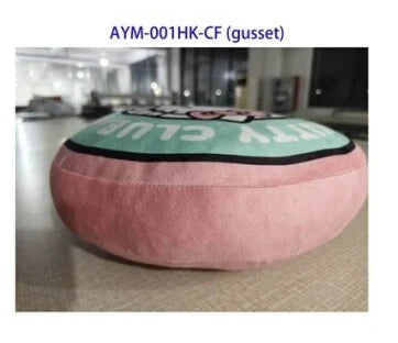 HELLO KITTY - Hello Kitty Club Just be you - Cushion