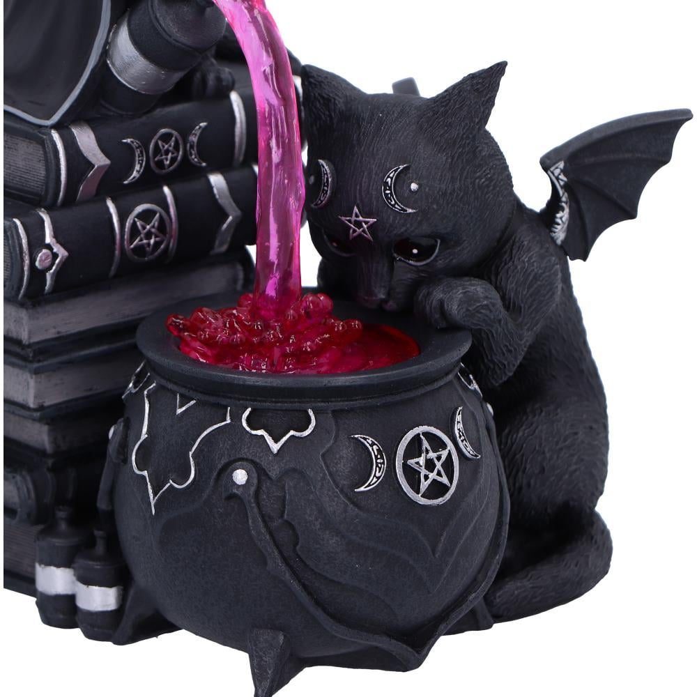 CULT CUTIES - Curious Cauldron - Figure 18.5cm