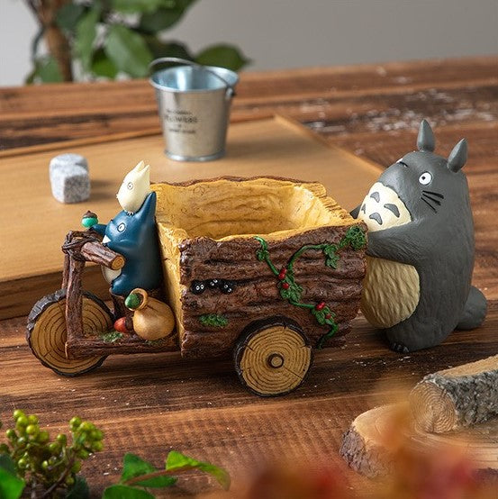 MY NEIGHBOR TOTORO - Tricycle Totoro - Diorama Box 13cm