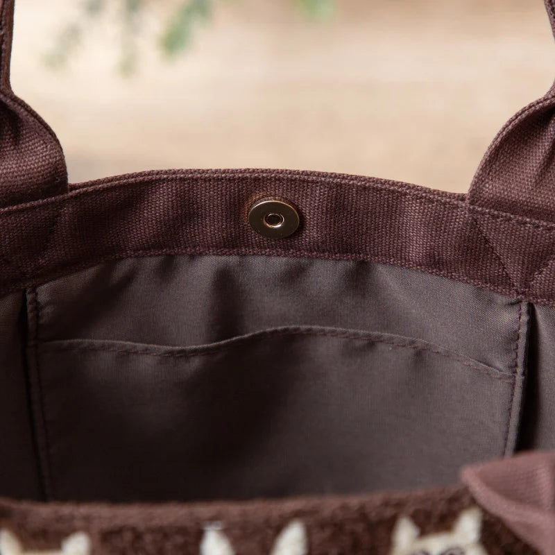 MY NEIGHBOR TOTORO - Totoro hazelnuts - Embroidered bag