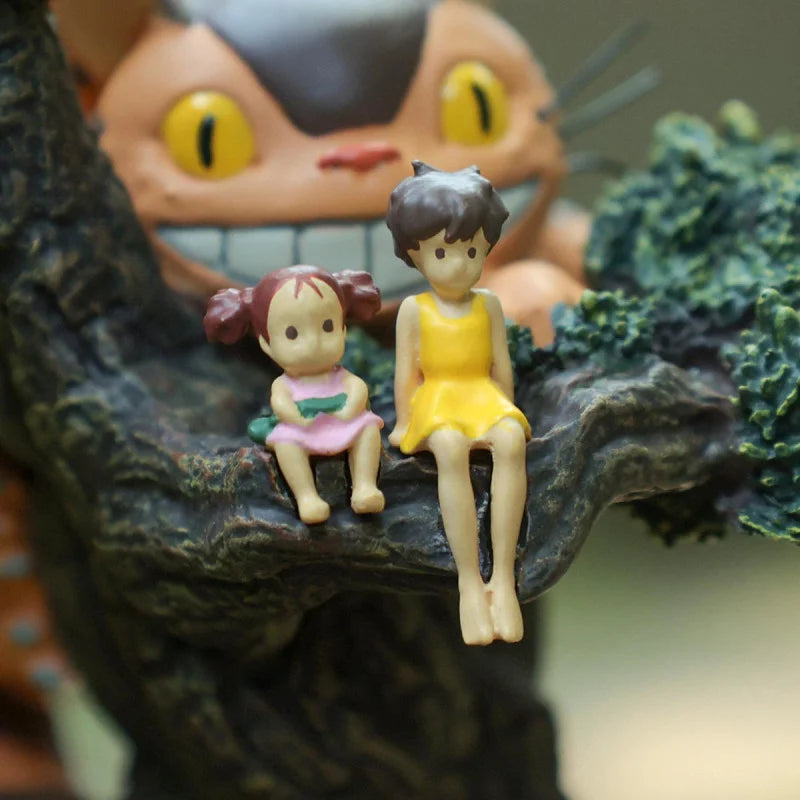 MY NEIGHBOR TOTORO - Mei, Satsuki et Catbus - Diorama Clock
