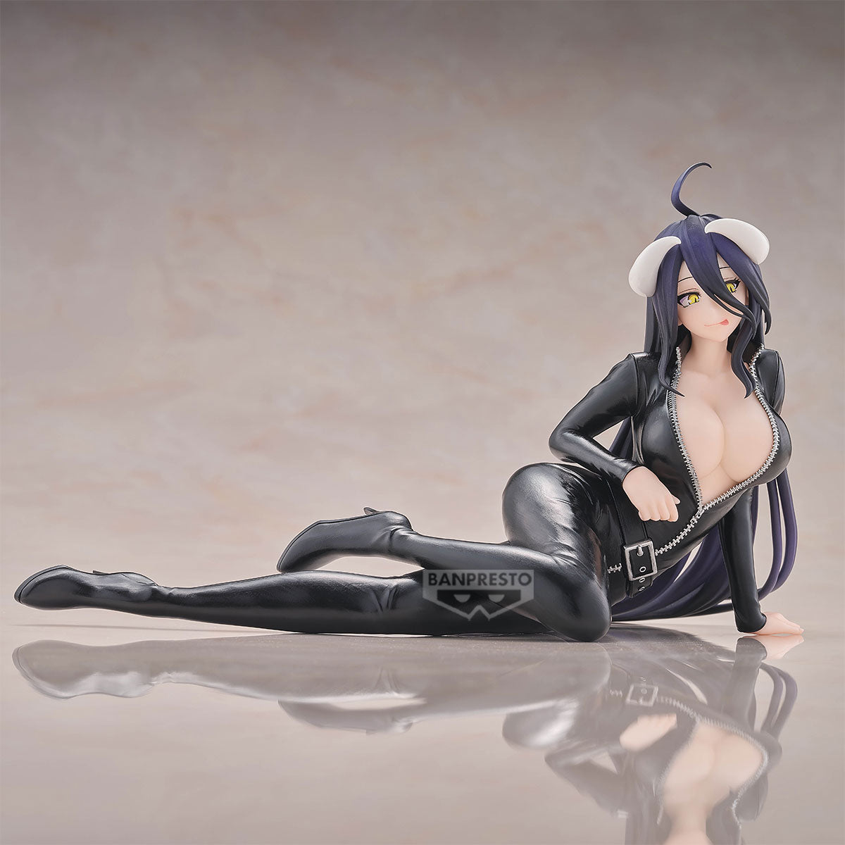 OVERLORD - Albedo - Figure Relax Time 18cm
