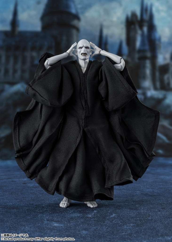 HARRY POTTER ET LA COUPE DE FEU - Voldemort - Fig. S.H. Figuarts 15cm