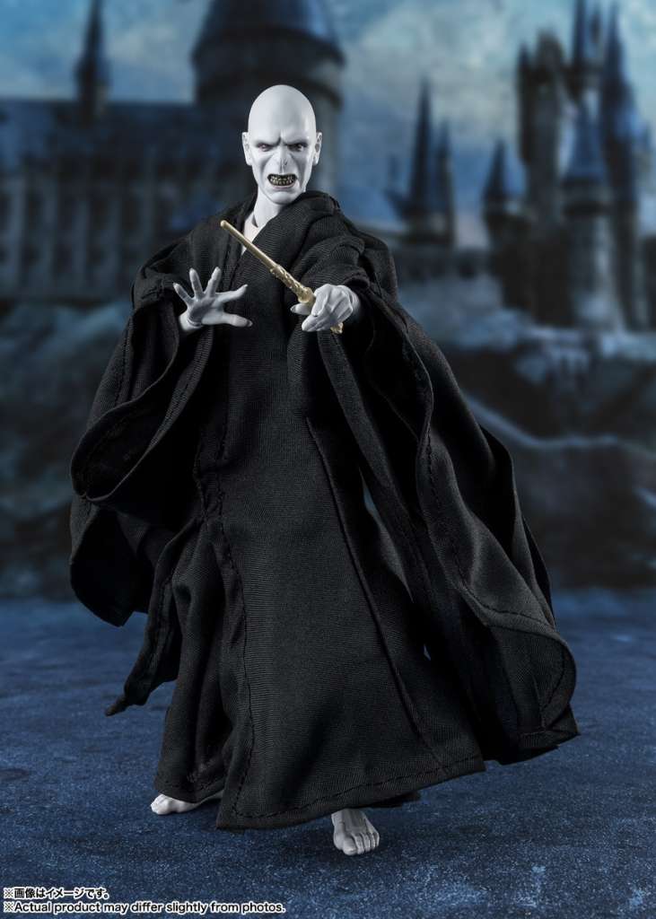 HARRY POTTER ET LA COUPE DE FEU - Voldemort - Fig. S.H. Figuarts 15cm