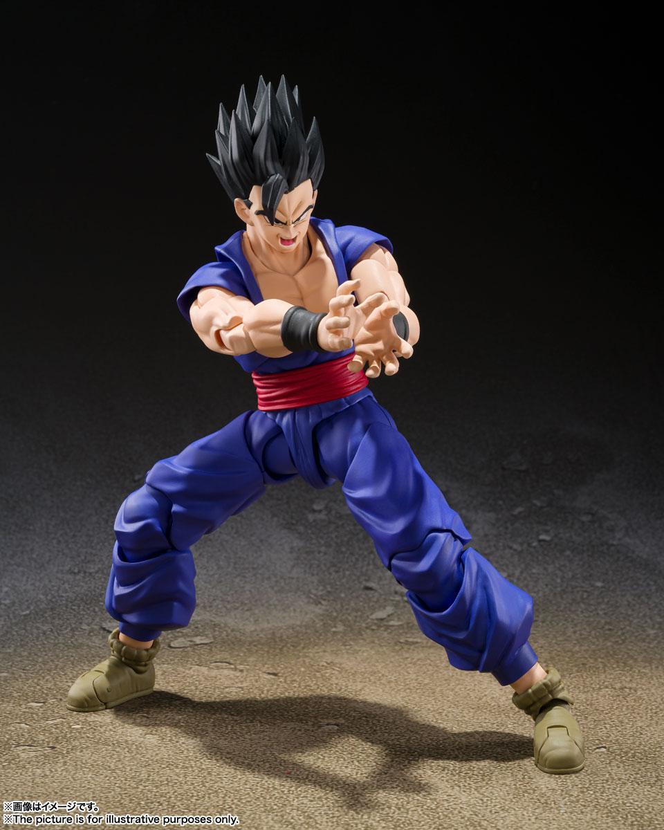 DRAGON BALL - Gohan 'Super Hero' - Figurine S.H.Figuarts - 14cm