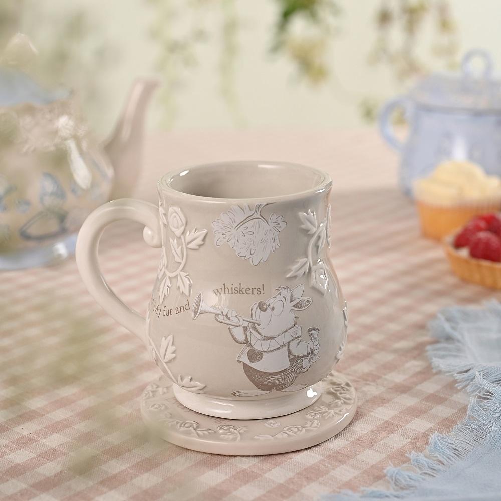 ALICE IN WONDERLAND - White Rabbit - Embossed Mug 11Oz