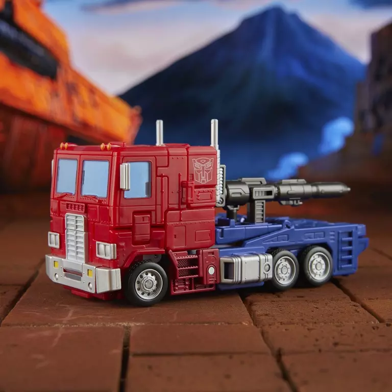 TRANSFORMERS - Optimus Prime - Figurine Studio Series Commander 17.5cm