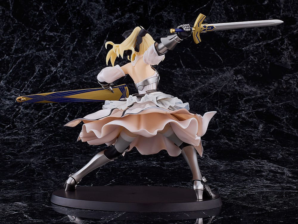 FATE / STAY NIGHT - Saber Lily "Distant Avalon" - Model Kit 20cm
