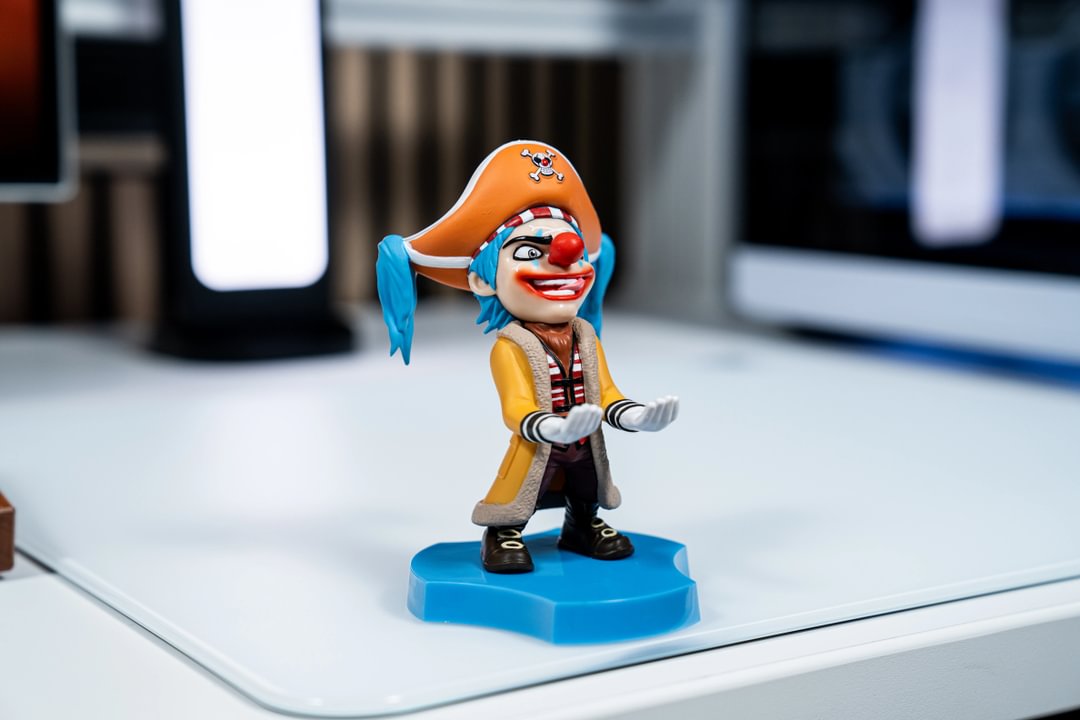 ONE PIECE NETFLIX - Buggy - 'Holdem' Controller & Phone Support - 11cm