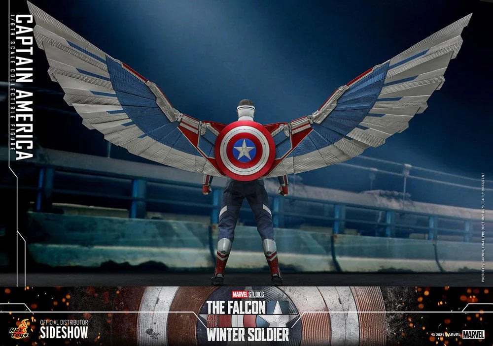 MARVEL - Captain America (Falcon & Winterr S) - Action Figure 30cm
