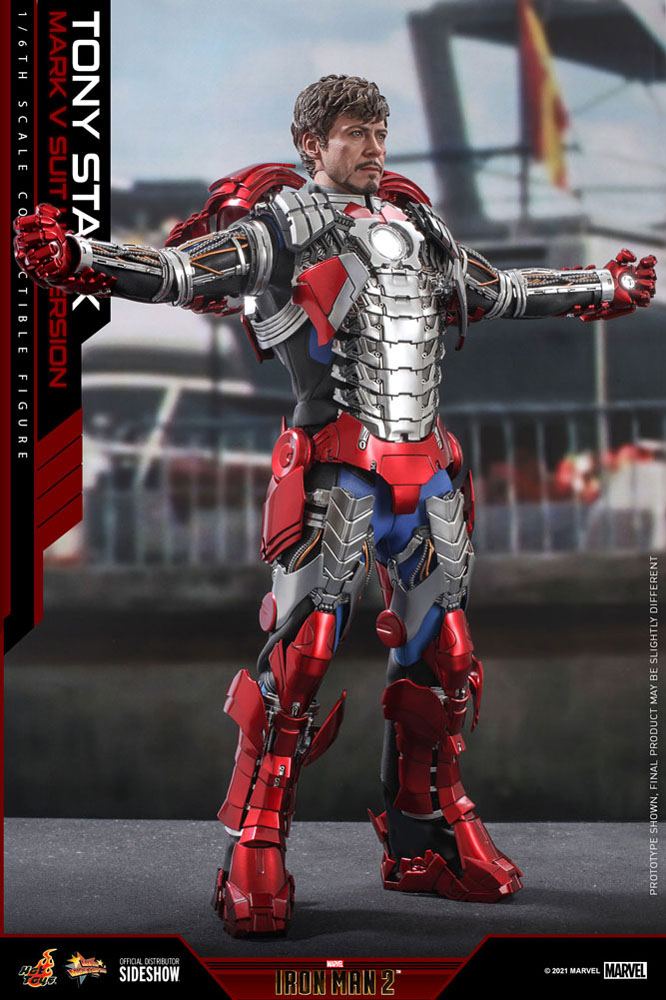MARVEL - Tony Stark (Mark V Suit Up) - Action Figure 31cm