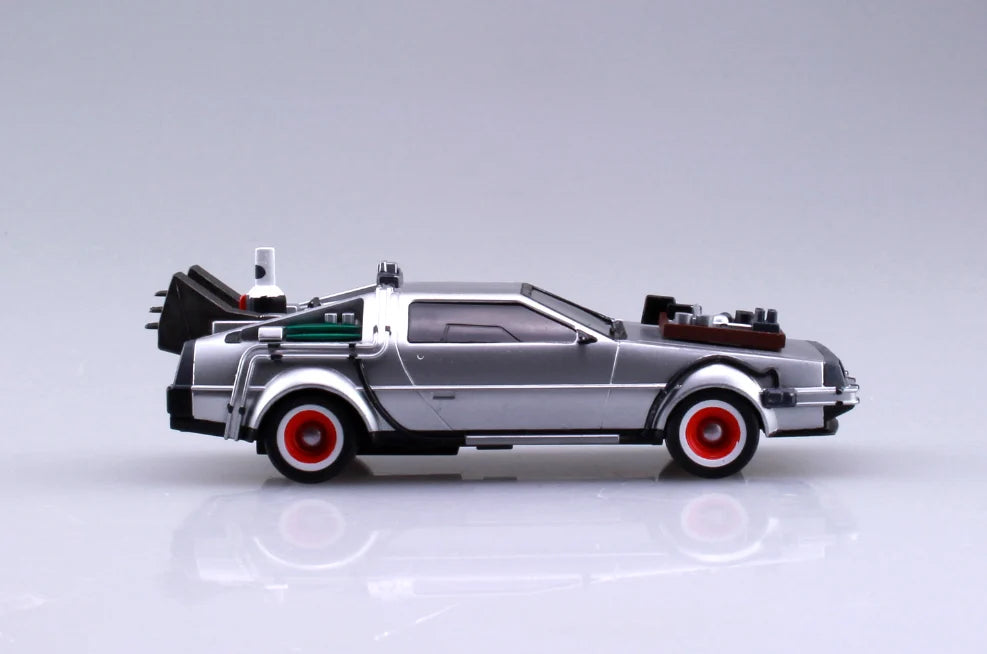 BACK TO THE FUTURE 3 - Delorean - Model Kit 1/43 10cm