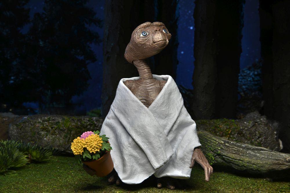 E.T. - Ultimate E.T. - Figure 40th anniversary 18cm