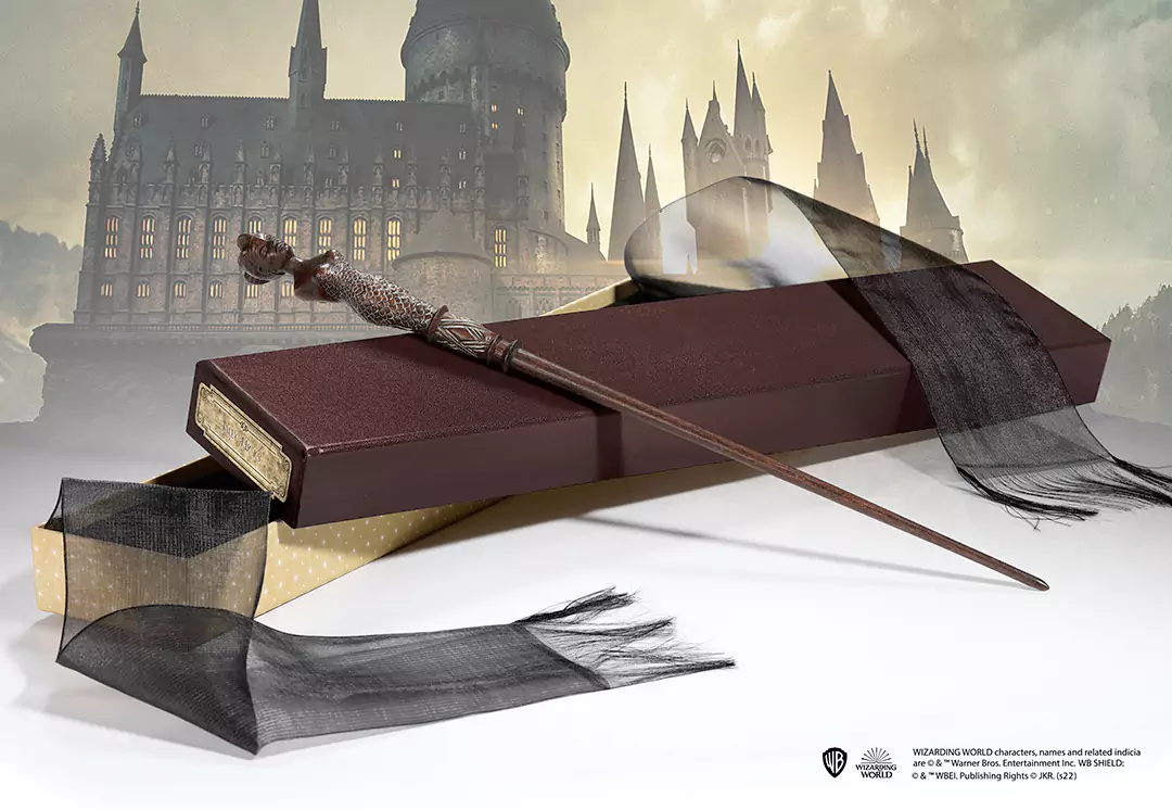 LES ANIMAUX FANTASTIQUES - Lally Hicks - Baguette Ollivander