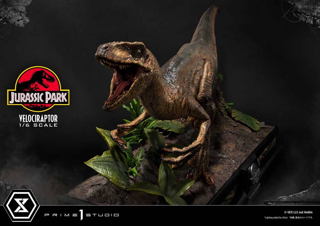 JURASSIC PARK - Velociraptor Attack - Statuette '38x75x30cm'