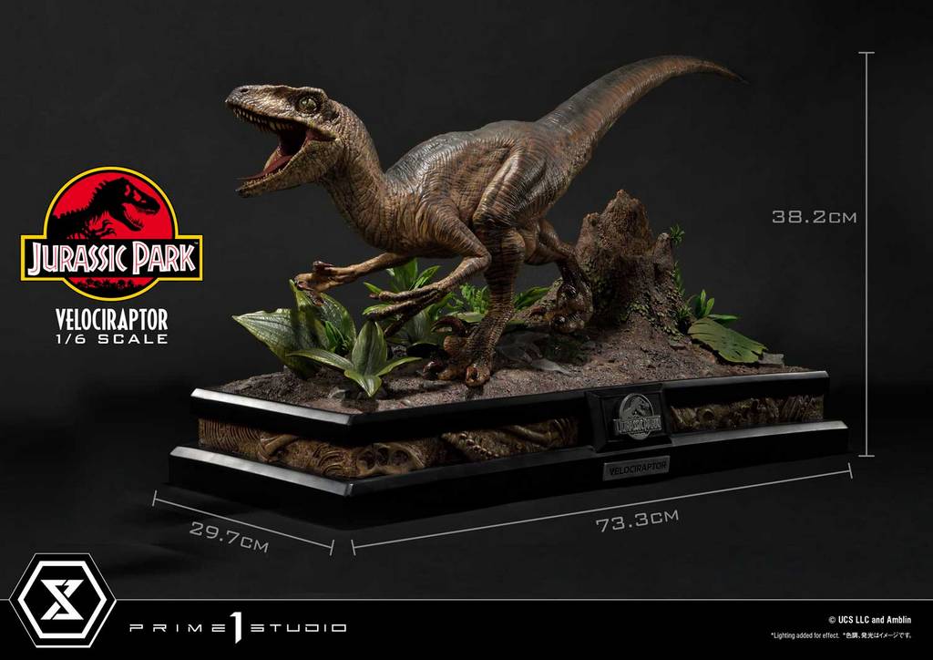 JURASSIC PARK - Velociraptor Attack - Statuette '38x75x30cm'