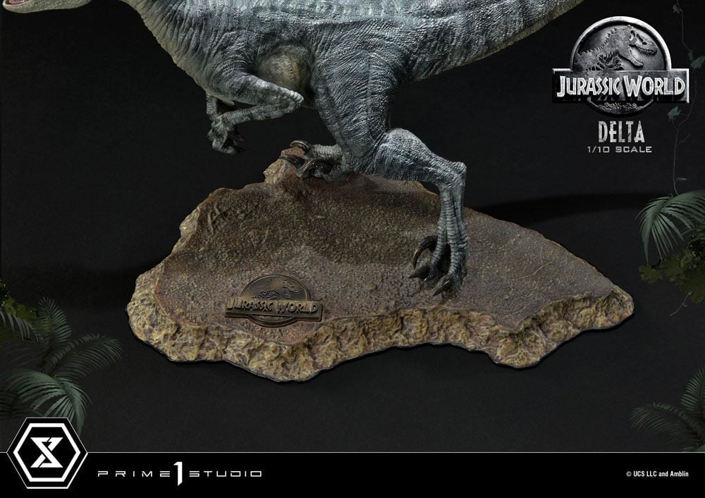 JURASSIC WORLD - Delta - Statuette 17cm