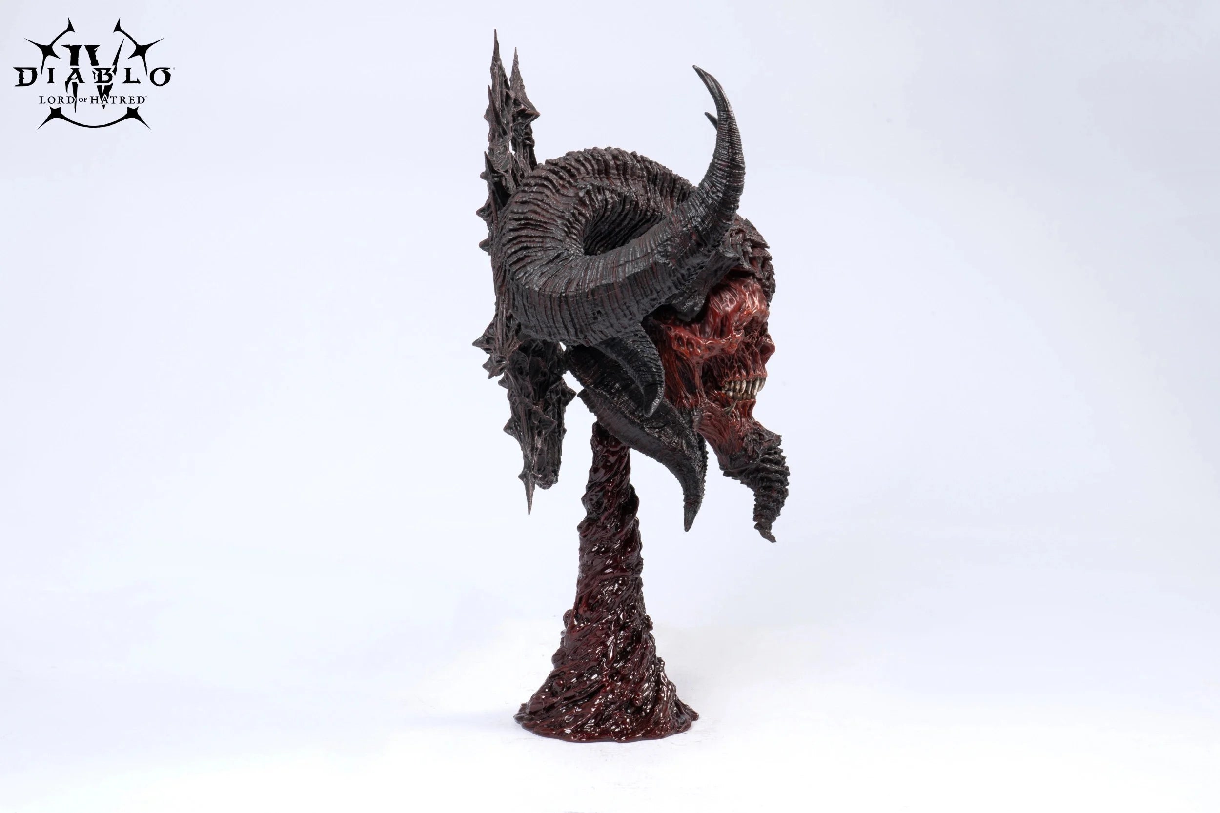 DIABLO IV - Mephisto - Scale Art Mask 1/2 43cm