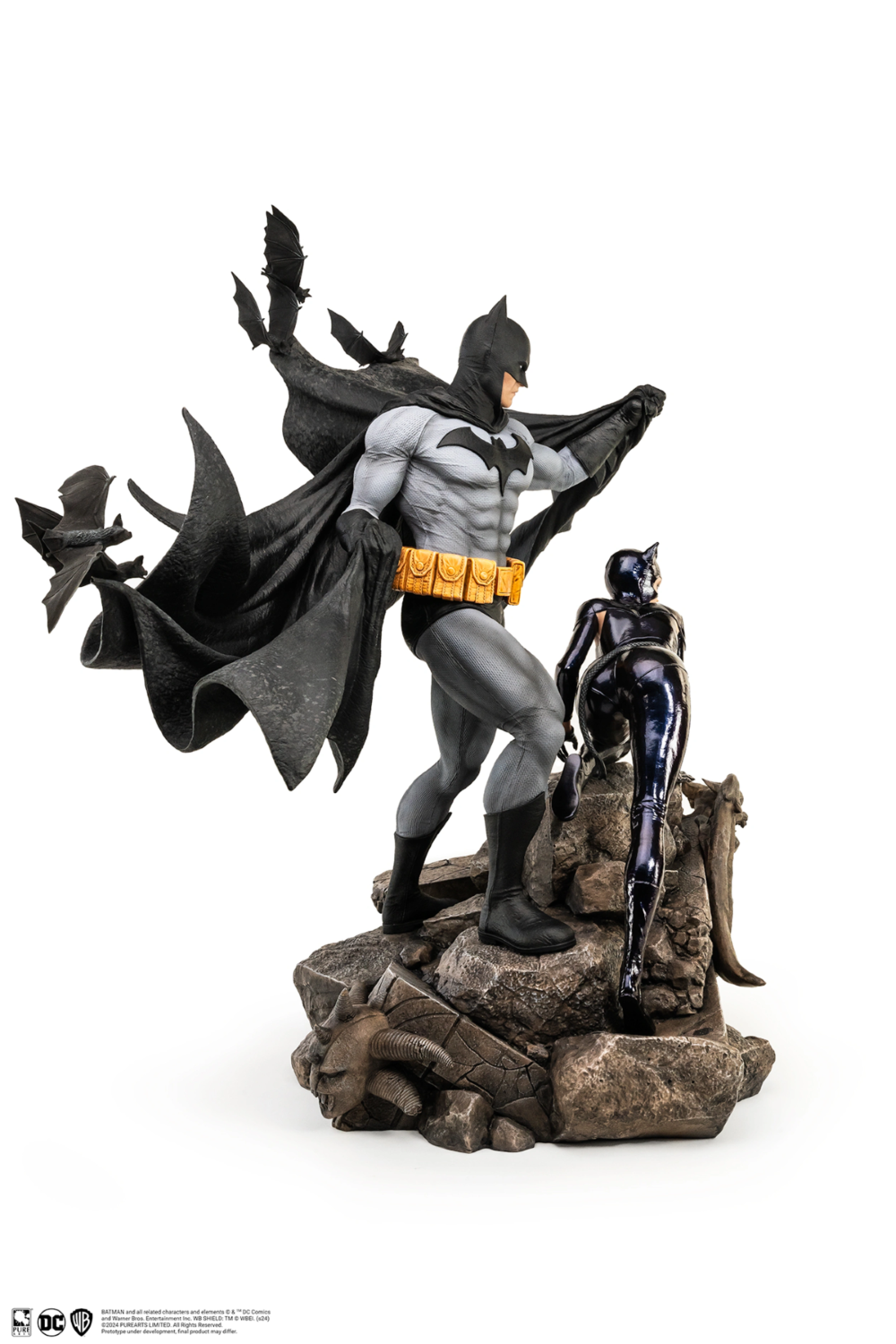 BATMAN - Batman & Catwoman Reunion - Statue 1/4 67cm