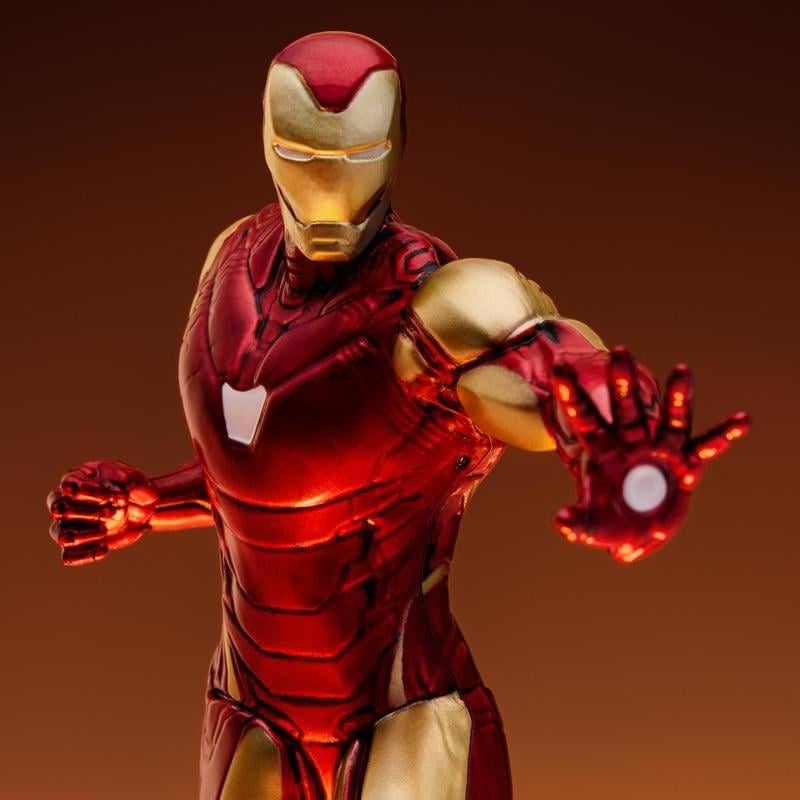 MARVEL - Iron Man - Diorama Light 31cm