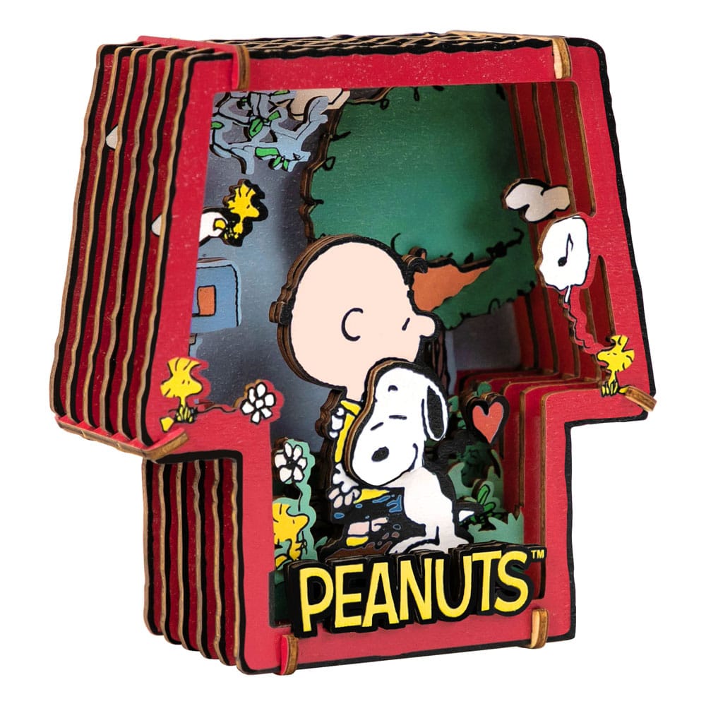 PEANUTS - Healing Hug - Wood Model Kit Theater