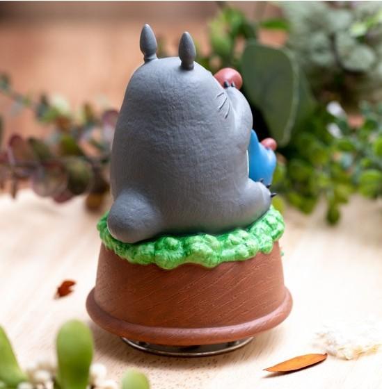 MY NEIGHBOR TOTORO - Totoro play the ocarina - Big musical statue
