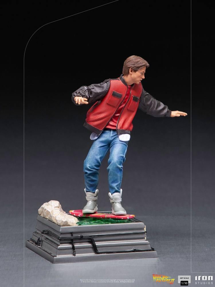 BACK TO THE FUTURE - Marty on Hoverboard - Statuette ArtScale 22cm