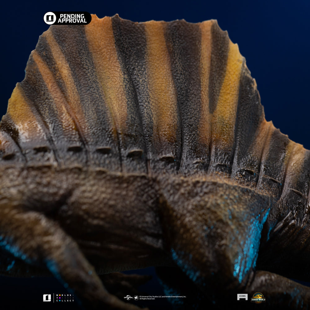 JURASSIC WORLD - Spinosaurus - Statue Icons 17.57cm