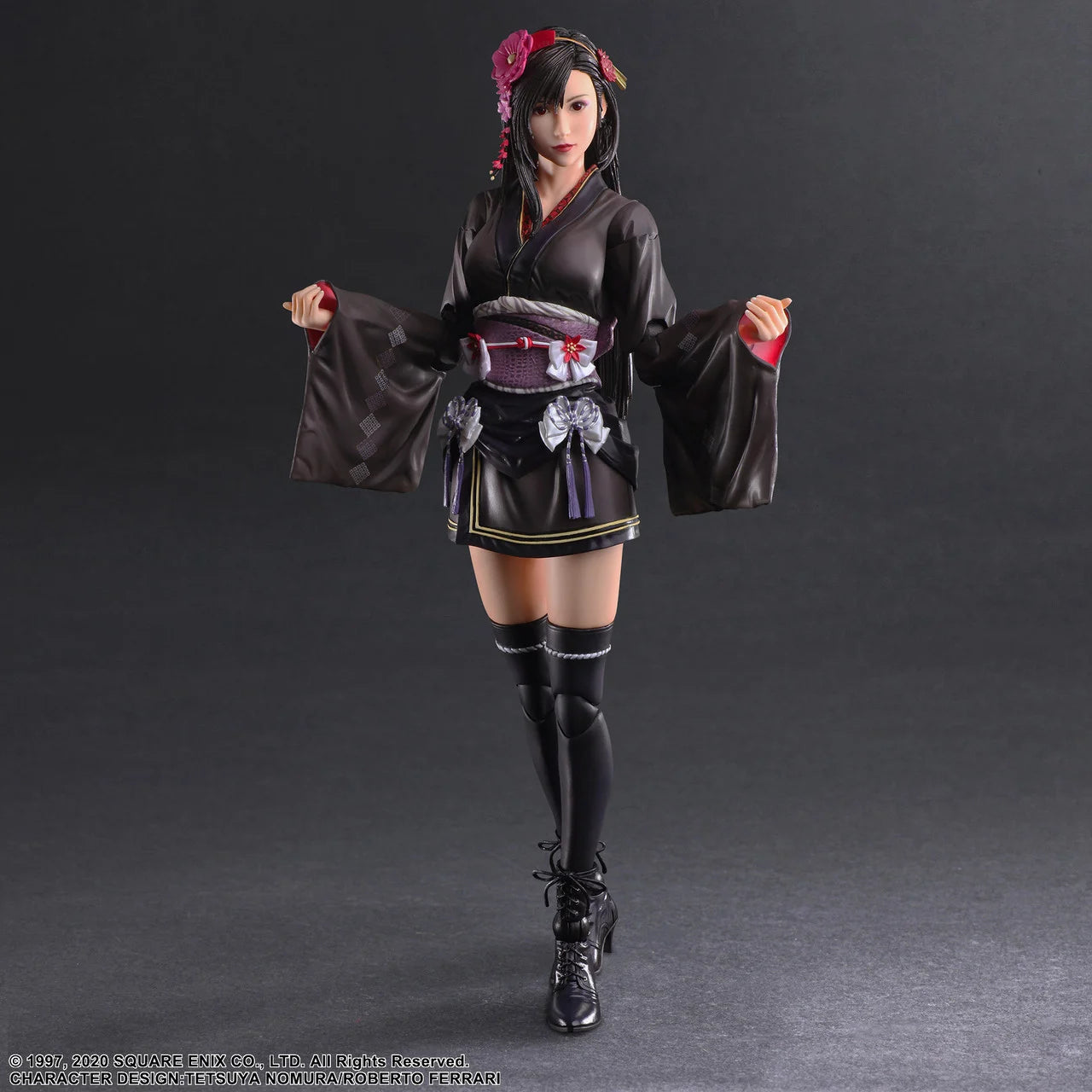 FINAL FANTASY VII -  Tifa Lockhart "Exotic" -Fig. Play Arts Kai 25.2cm