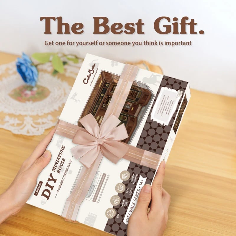 MINIATURE HOUSE - DIY- Corner Coffee Shop - 294pc + LED Light