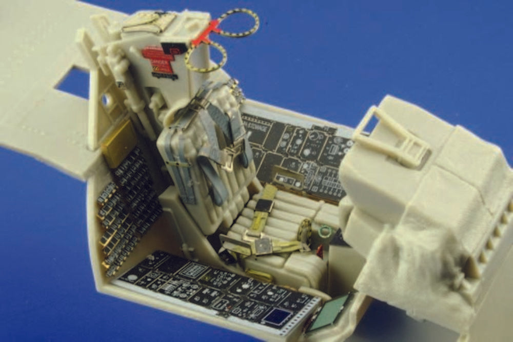 F-14A Tomcat ejection Seat f��r Tamiya Bausatz