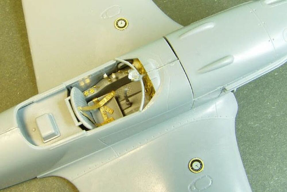 Yak 3 interior (Eduard kit)