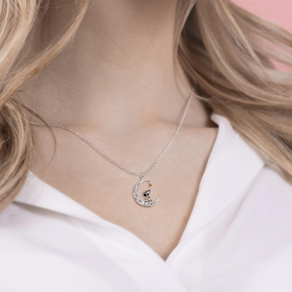 SNOOPY - Collier avec Pendentif Lune Serti de pierres 18mm