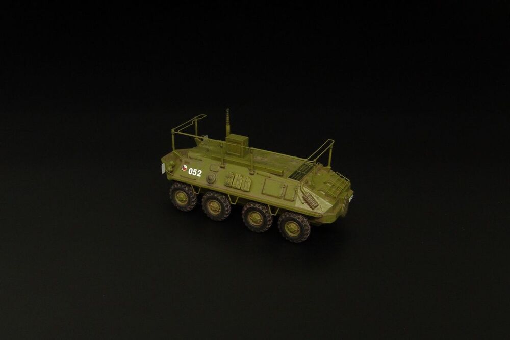 BTR-60 PU