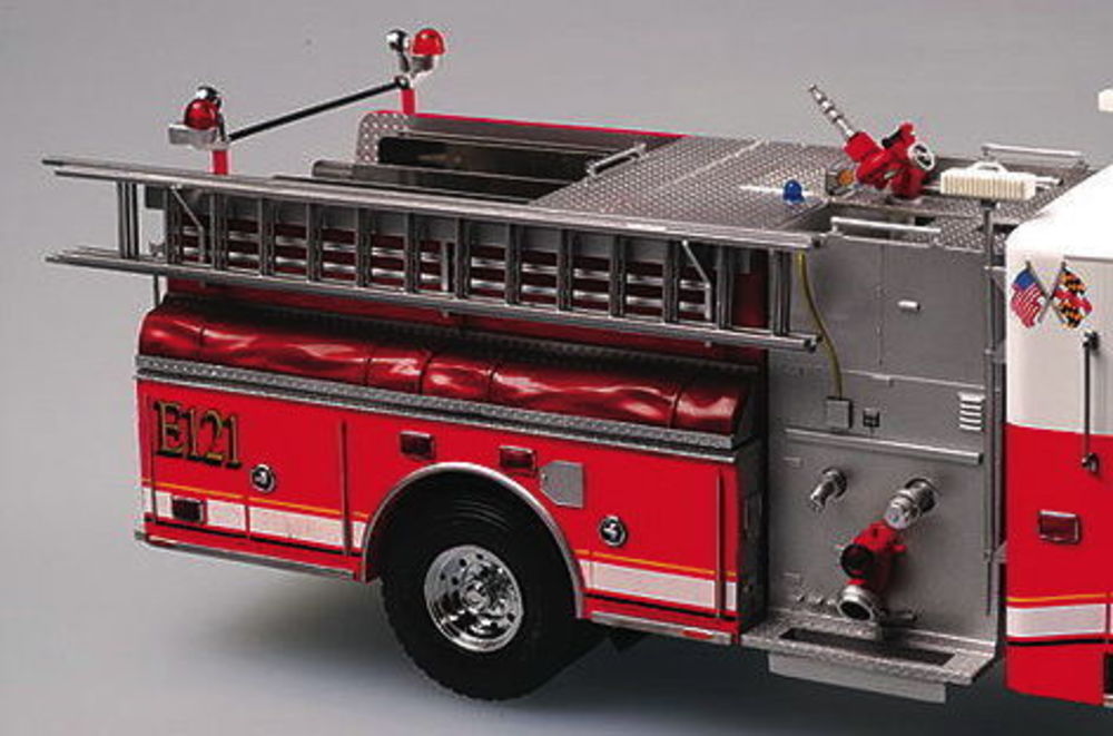 American LaFrance Eagle Fire Pumper 2002