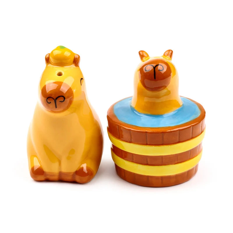 CAPYBARA - Duke - Salt and Pepper Shakers Set