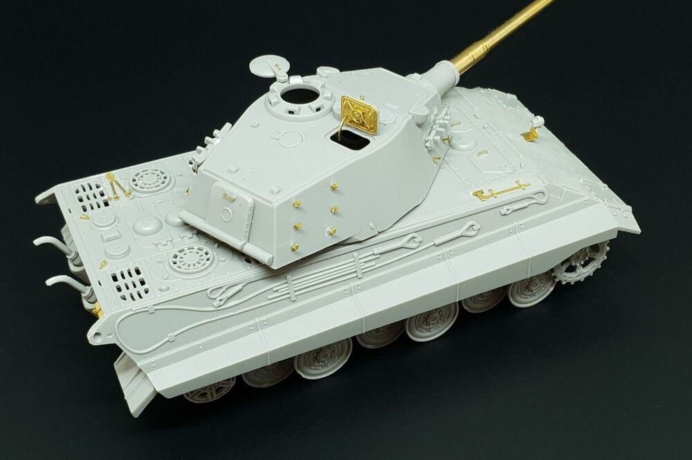 E-50 medium tank w/105mm gun (Modelcollect)