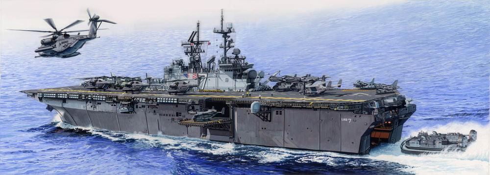 USS IWO JIMA LHD-7