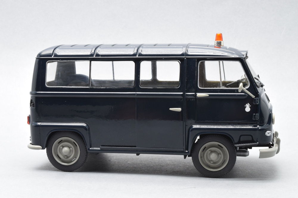 STARTER KIT Renault Estafette Gendarmerie