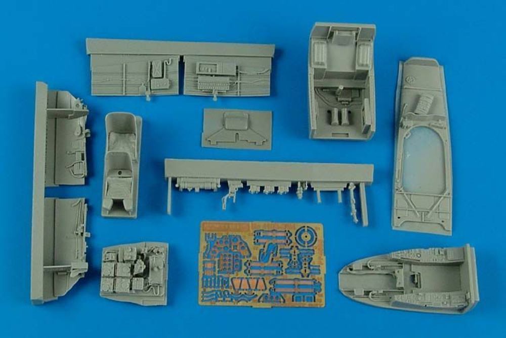 Me 410B-2/U4 cockpit set for Meng