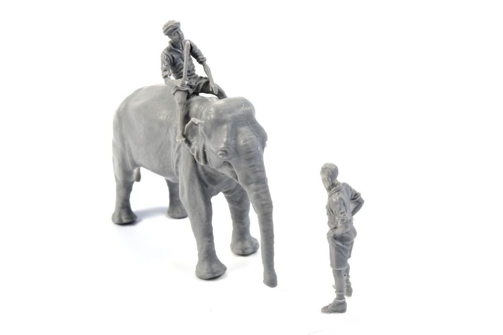 WWII RAF Mechanic in India+Elephant with Mahout (2 Fig. + Elephant)