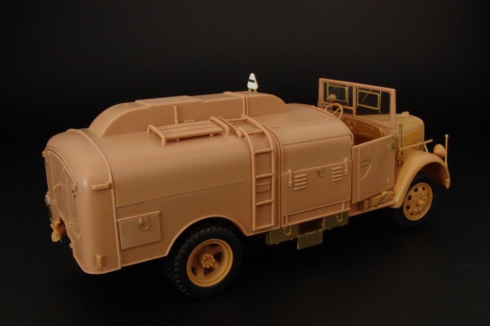 Opel Blitz Tankwagen (Italeri)