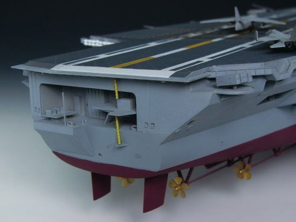 Flugzeugtr��ger USS Nimitz CVN-68 1975