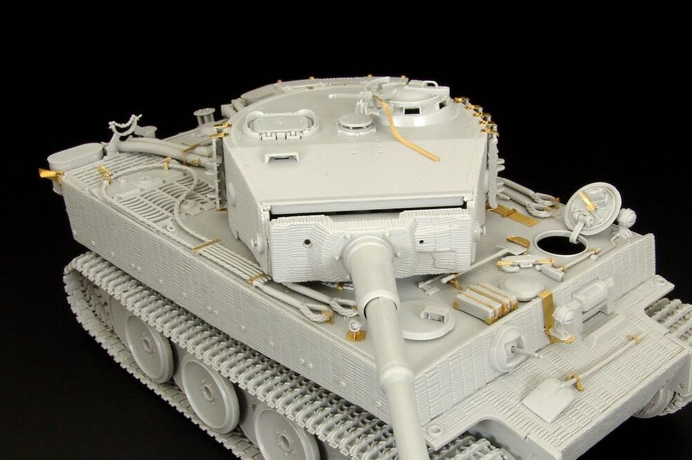 Tiger I ausf E - basic (6471 Italeri)