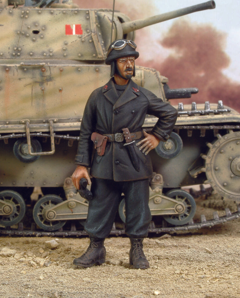 Italian NCO tanker - WWII