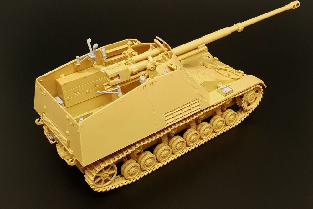 Sd.Kfz.164 Nashorn (Tamiya)